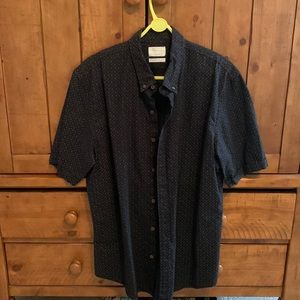 Vanishing Elephant XL short sleeve button down shirt